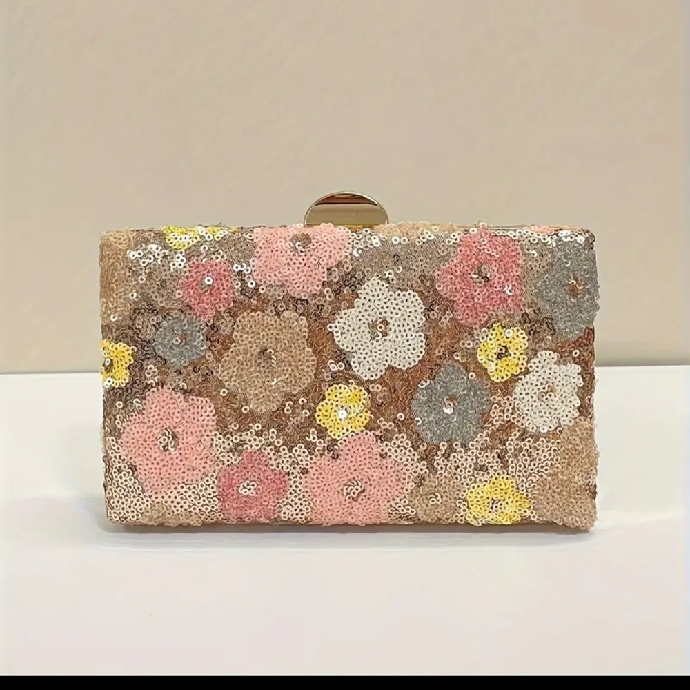 ✨️ Shimmering Sequin Floral Design Evening Box Clutch with Chain Strap 🌺🌼🌸🏵